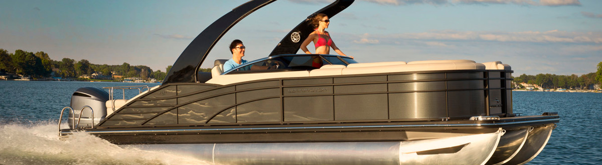 Bennington pontoon boat for sale in 72 Marine, Elberton, Georgia