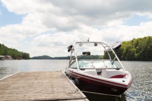 Read more about the article Boating With Your Dog 101 77652