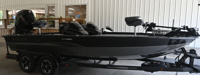 Read more about the article Essential Boat Accessories For Safe Boating 101002