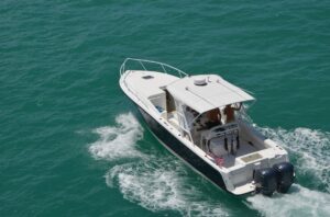 Read more about the article Essential Tips For Planning An Overnight Boat Trip 92119